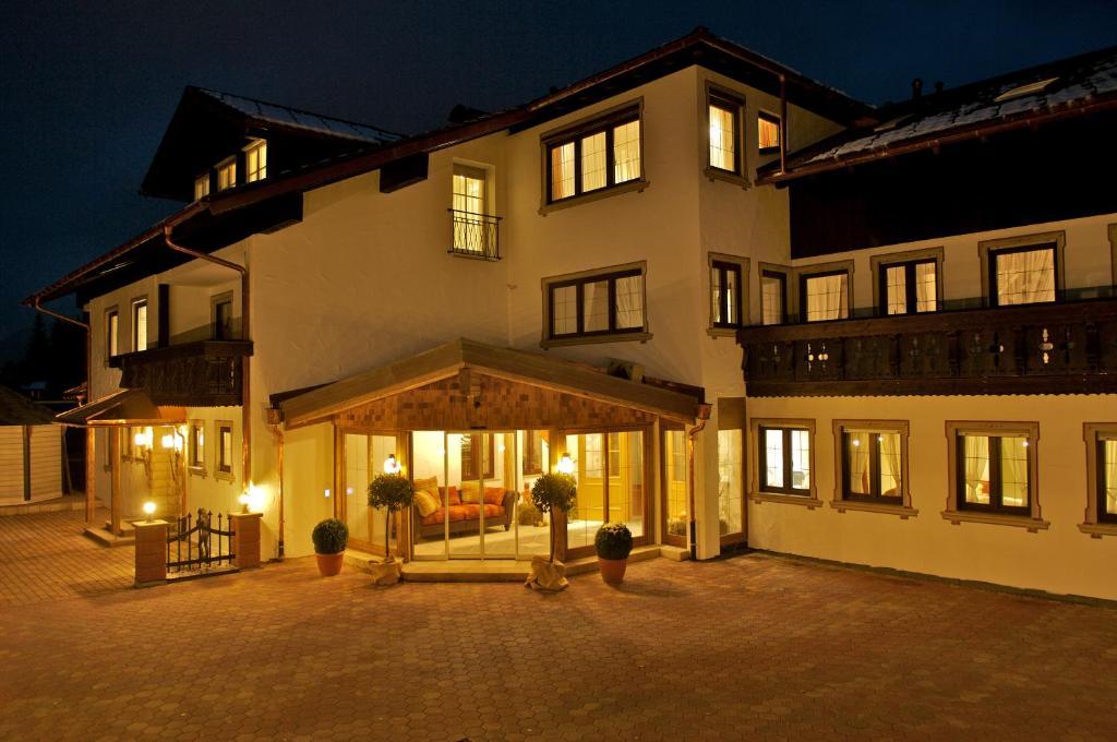 Hubertushof Hotel Garni Oberstaufen Ngoại thất bức ảnh